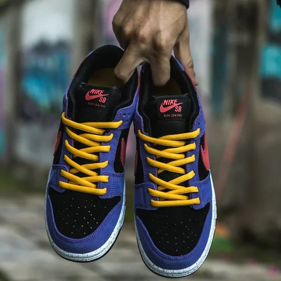 Nike | Shoes | Nike Dunk Sb Low Retro Casual Skate Shoes  display picture 3